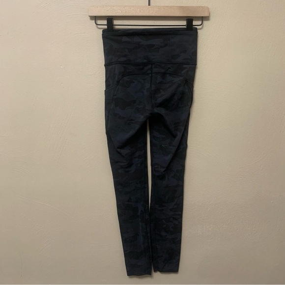 Lululemon Fast and Free Tight II 25" Heritage 365 Camo Deep Coal Multi Size 2 - Picture 7 of 14